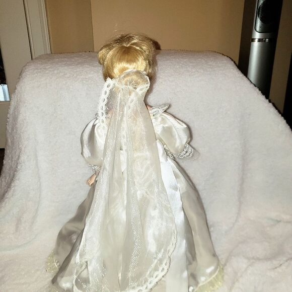 Seymour Mann Porcelain Doll - Picture 4 of 11